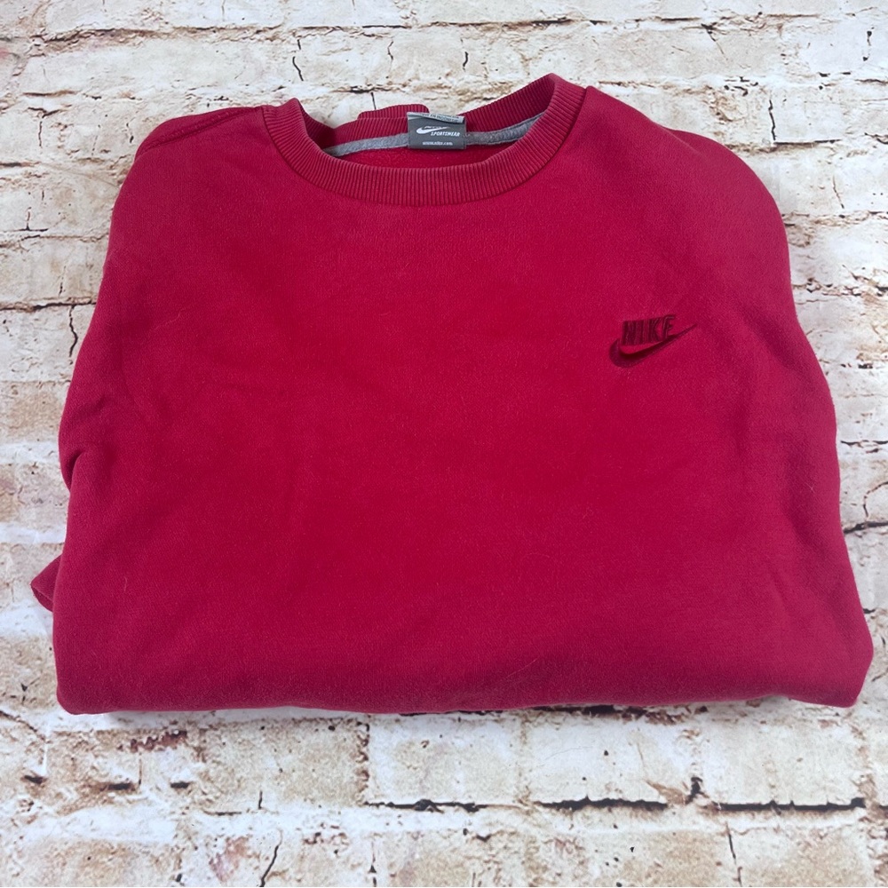 Mens vintage Nike crew neck